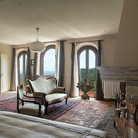 A casa da Agata Bed & Breakfast Loro Ciuffenna Bagian luar foto