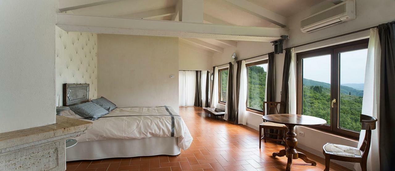 A casa da Agata Bed & Breakfast Loro Ciuffenna Bagian luar foto