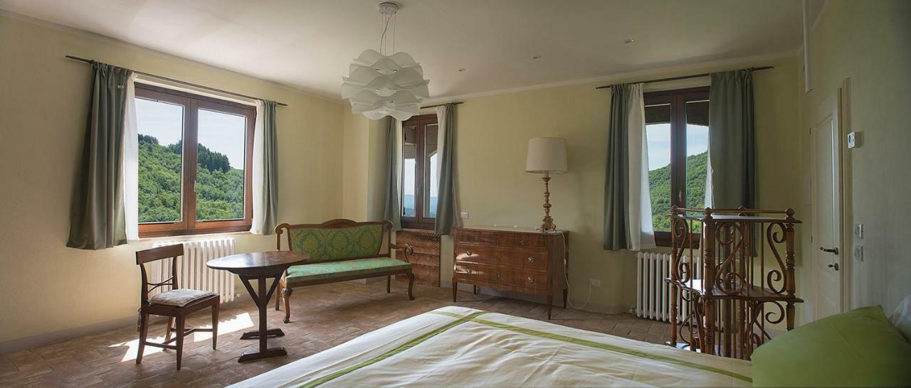 A casa da Agata Bed & Breakfast Loro Ciuffenna Bagian luar foto