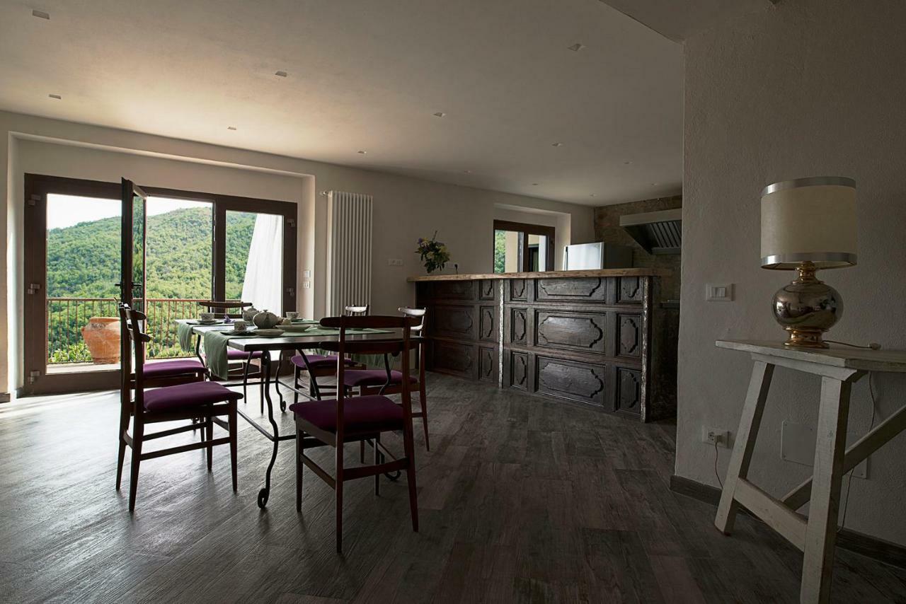 A casa da Agata Bed & Breakfast Loro Ciuffenna Bagian luar foto