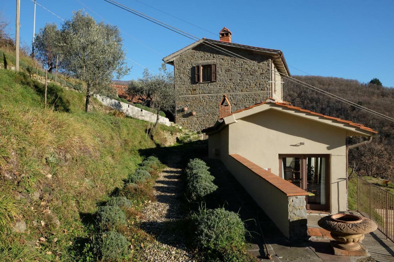 A casa da Agata Bed & Breakfast Loro Ciuffenna Bagian luar foto