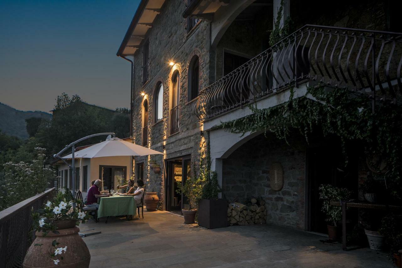 A casa da Agata Bed & Breakfast Loro Ciuffenna Bagian luar foto